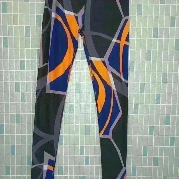 Fabletics Powerhold Leggings Black Blue Orange - Picture 6 of 9